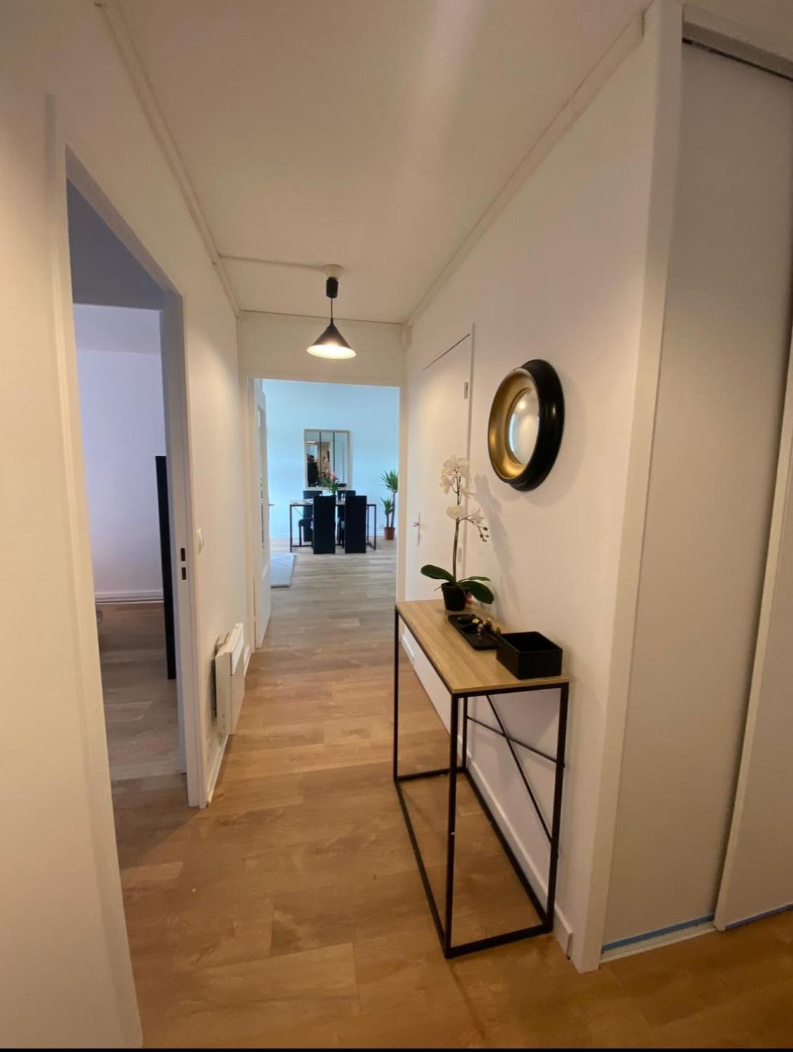 Appartement 59M2 Professionnel Ou Familial Saint Quentin En Yvelines モンティニー・ル・ブルトンヌー エクステリア 写真